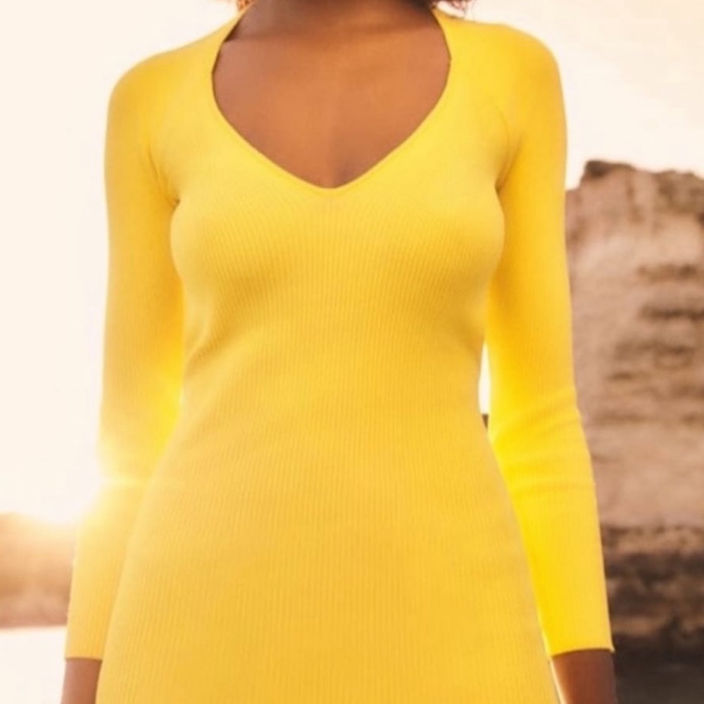 NWT Zara Yellow Bodycon Long Sleeve Dress